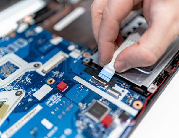 pexels-it-services-eu-7639374